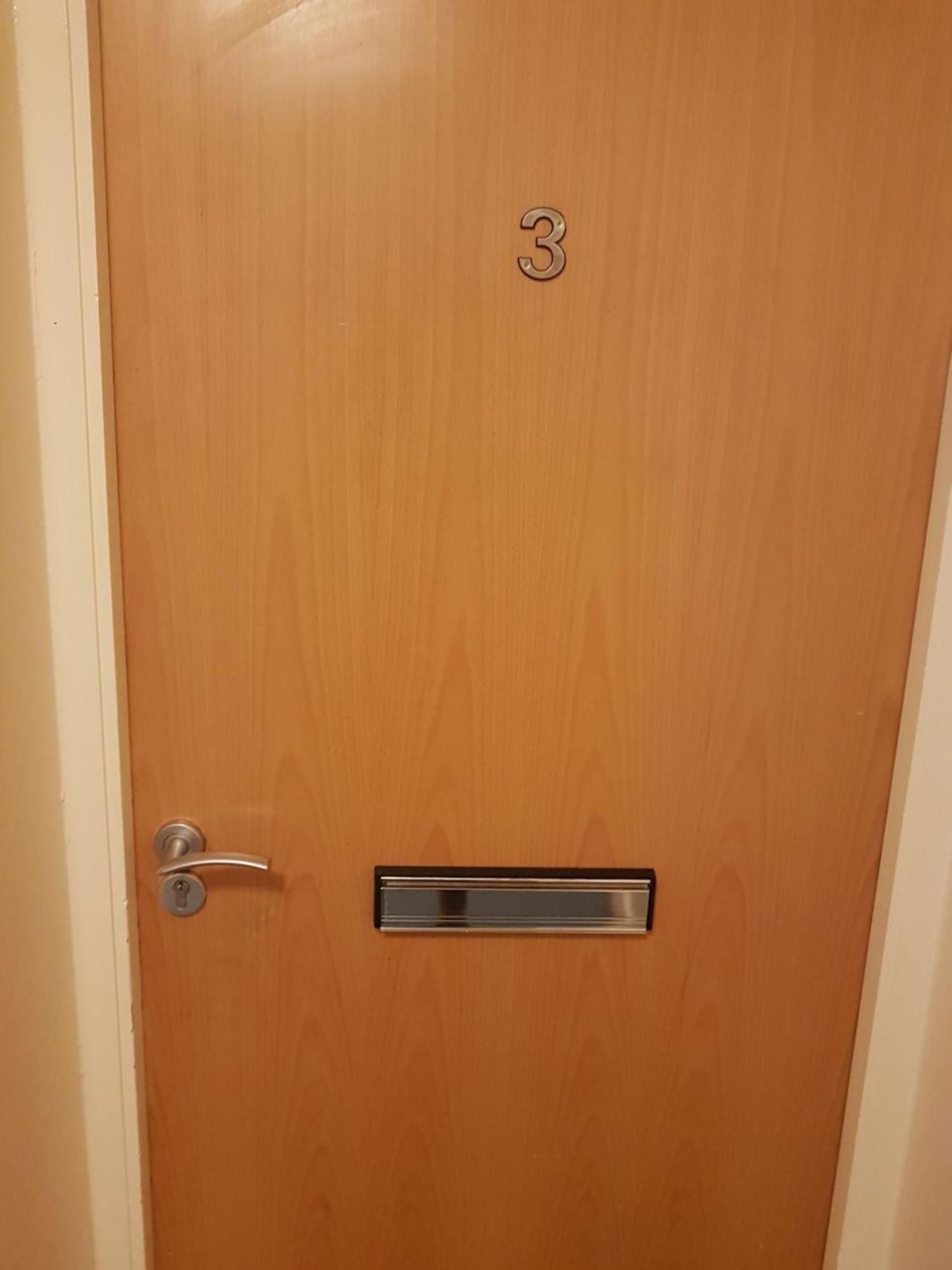 Langley Apartment City Centre Secure Parking 2 Min Walk, Public Transport 1 Min Walk, Great Location Quiet Side Street 2 Bedroom, 2 Bathroom Inverness Exterior foto